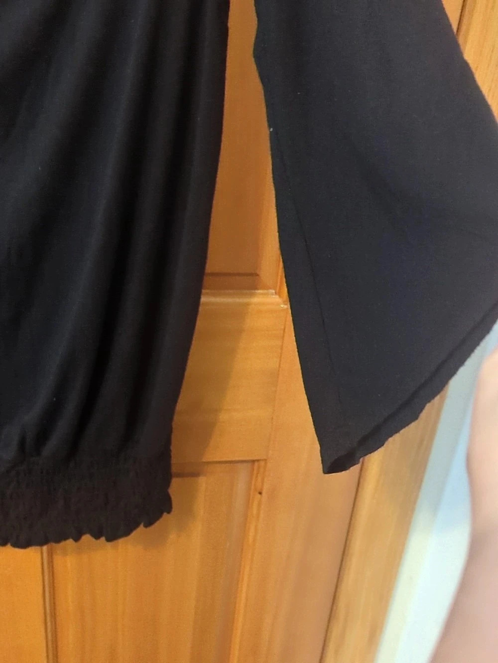 Venus Black Cold Shoulder Tunic Size Large Like New - Picture 5 of 5